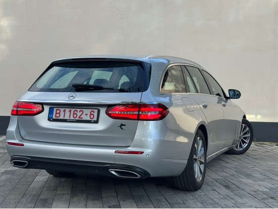 Mercedes E200