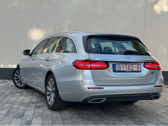 Mercedes E200