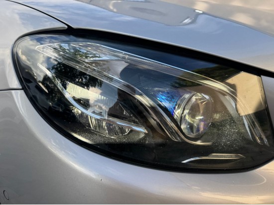 Mercedes E200