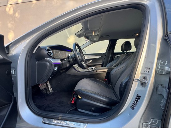 Mercedes E200