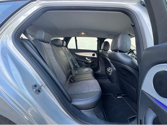 Mercedes E200