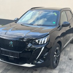 Peugeot e-2008 GT
