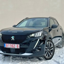 Peugeot e-2008 GT
