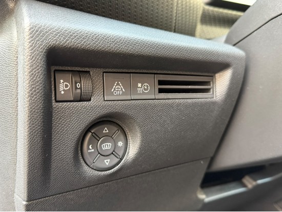 Citroen e-C4