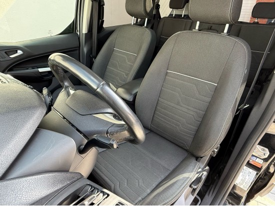 Ford Tourneo Connect 1.6 Tdci Titanium Ford Tourneo Connect 1.6 Tdci Titanium