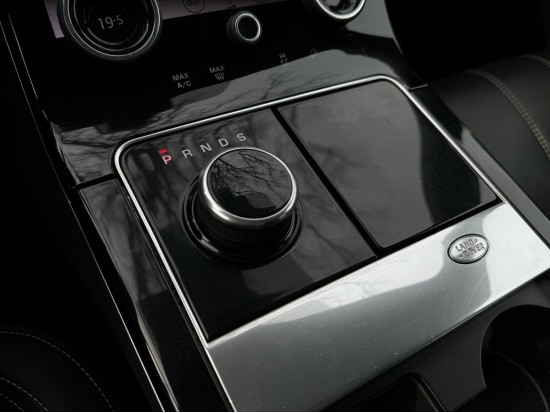 Range Rover Velar R-Dynamic