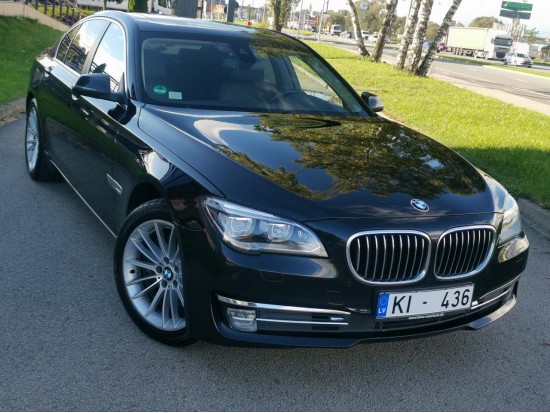 BMW 730D xDrive BMW 730D xDrive