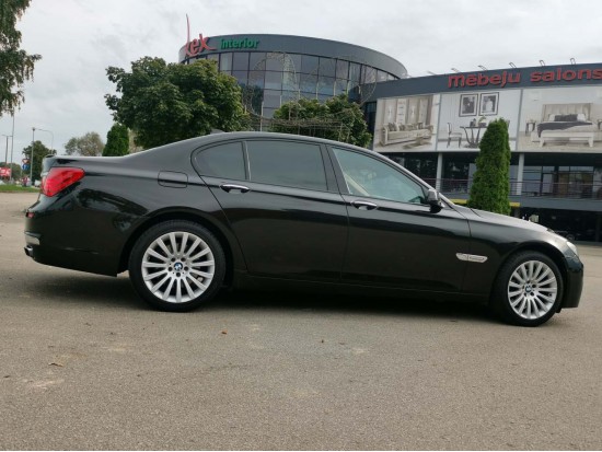 BMW 740D Individual / M-Sport package