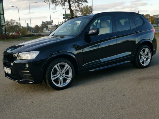 BMW X3 xDrive 35d / M-Sportpaket BMW X3 xDrive 35d / M-Sportpaket